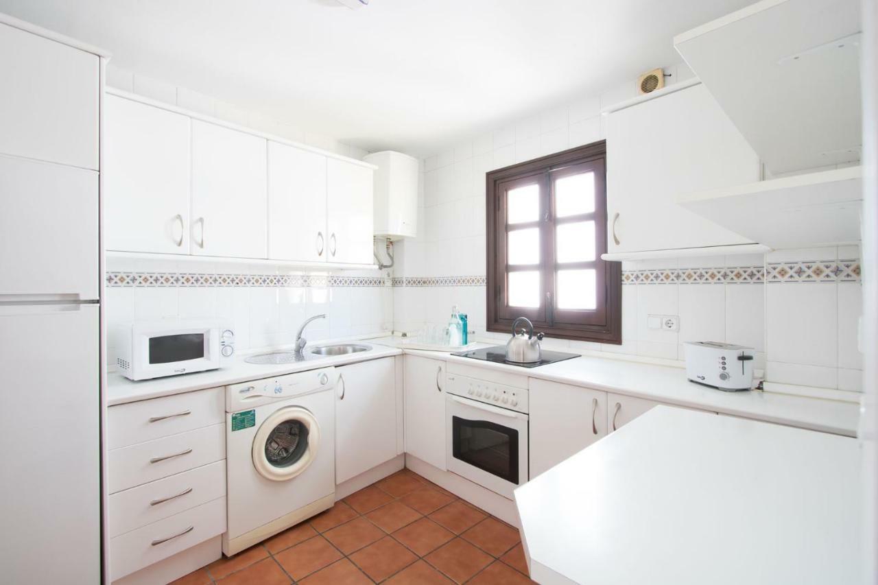 Flamencos Apartamento Con Garage 5 Pax เซบีญา ภายนอก รูปภาพ